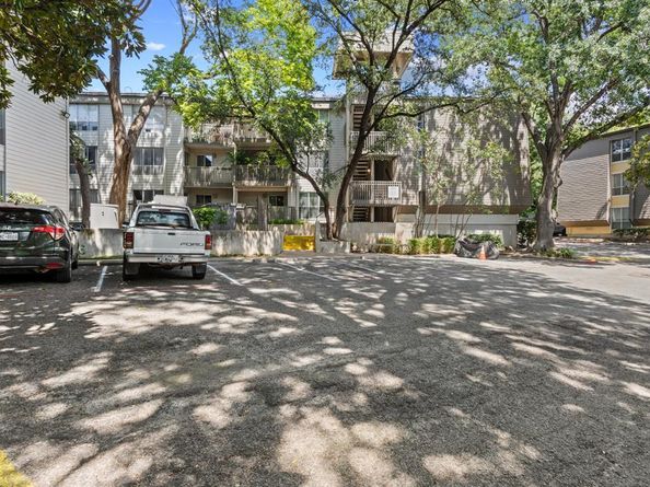 4859  Cedar Springs Road  157, Dallas Texas 75219