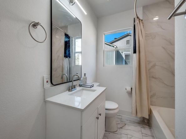 3027  Southland Street , Dallas Texas 75215