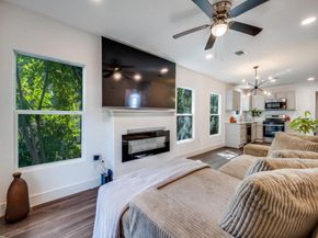 3027  Southland Street , Dallas Texas 75215