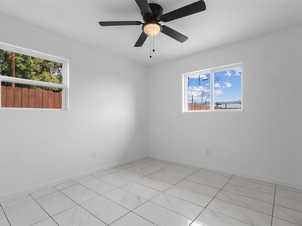 2734  Kellogg Avenue , Dallas Texas 75216
