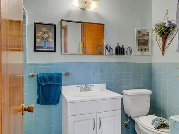 827  Green Hill Road , Dallas Texas 75232