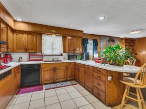 827  Green Hill Road , Dallas Texas 75232