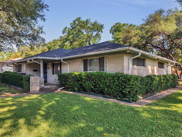 827  Green Hill Road , Dallas Texas 75232