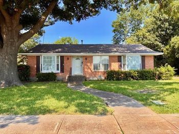 208 S Grove Road 
