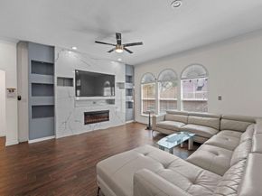 2112  Perry Drive , Mansfield Texas 76063