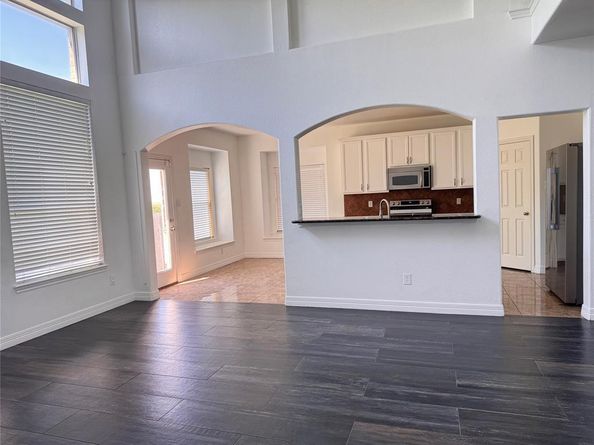 8226  Fox Creek Trail , Dallas Texas 75249