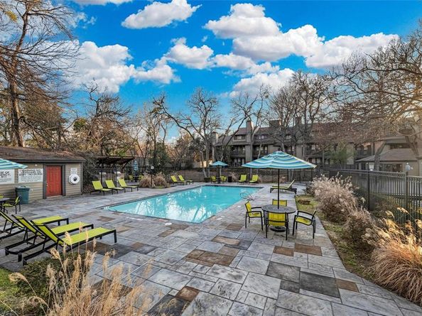 9910  Royal Lane  1105, Dallas Texas 75231