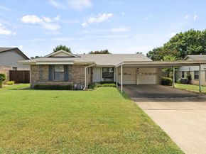 11114  Quail Run Street , Dallas Texas 75238
