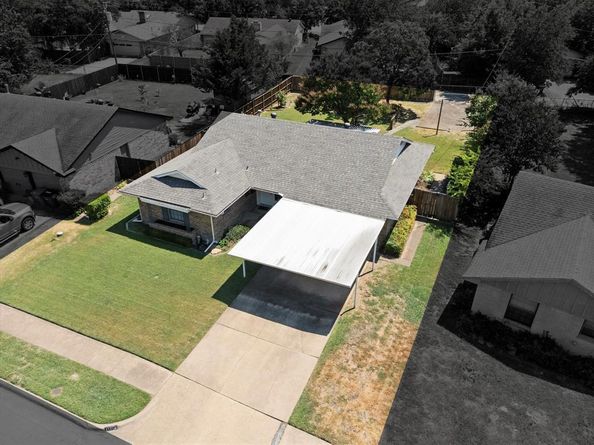 11114  Quail Run Street , Dallas Texas 75238