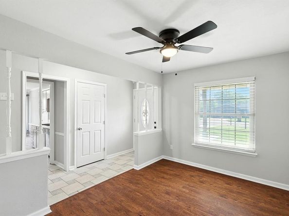 1028  Bryant Street , Benbrook Texas 76126