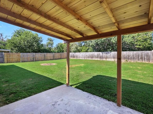 1028  Bryant Street , Benbrook Texas 76126