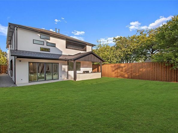 10330  Bel Aire Drive , Dallas Texas 75218