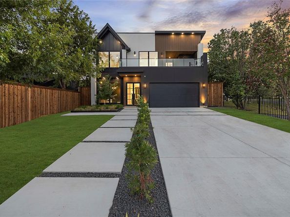 10330  Bel Aire Drive , Dallas Texas 75218