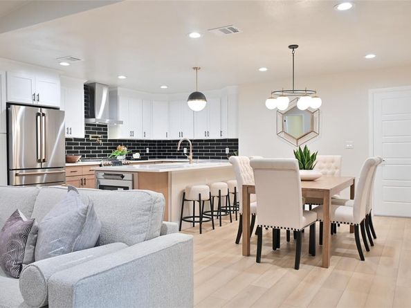 2838 W Kiest Boulevard , Dallas Texas 75233