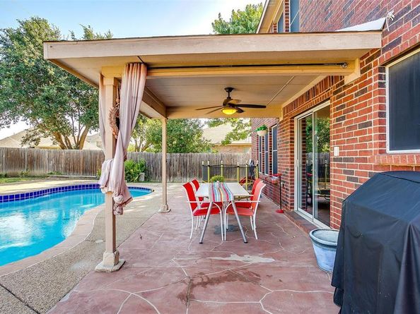 1303  Red Deer Way , Arlington Texas 76002