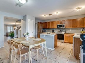 1303  Red Deer Way , Arlington Texas 76002