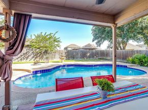 1303  Red Deer Way , Arlington Texas 76002