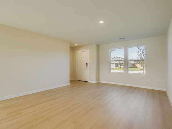 3012  Golden Birch Drive , Dallas Texas 75253