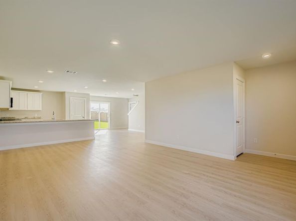 3012  Golden Birch Drive , Dallas Texas 75253