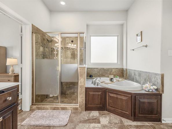 1725  Sagewood Drive , DeSoto Texas 75115