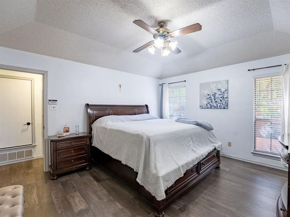 1416  Sunny Glen Street , Fort Worth Texas 76134