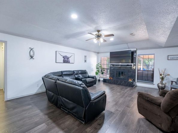 1416  Sunny Glen Street , Fort Worth Texas 76134