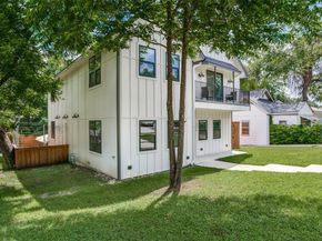1000  Cameron Avenue , Dallas Texas 75223