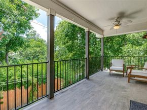 1000  Cameron Avenue , Dallas Texas 75223