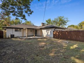 5509  Enchanted Lane , Dallas Texas 75227