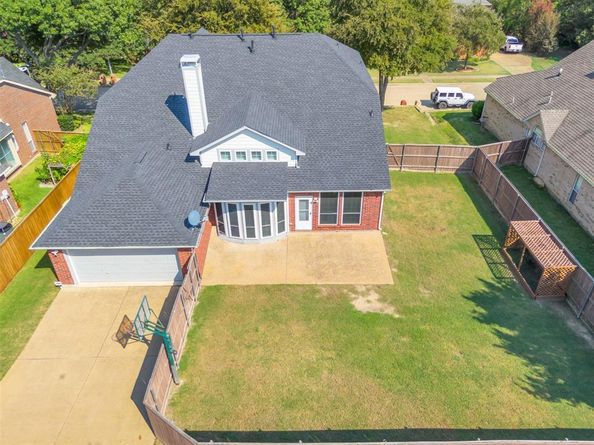 4301  Vista Creek Drive , Rowlett Texas 75088