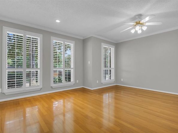 4301  Vista Creek Drive , Rowlett Texas 75088