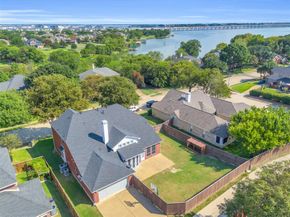 4301  Vista Creek Drive , Rowlett Texas 75088