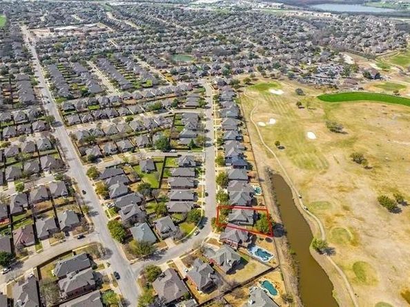 6521  Hillview Lane , Sachse Texas 75048