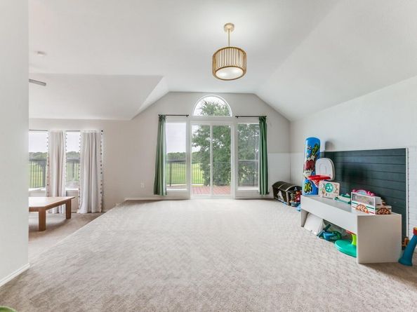 6521  Hillview Lane , Sachse Texas 75048