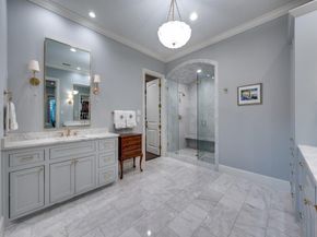 6510  Northwood Road , Dallas Texas 75225