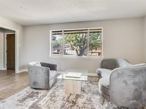 1287  Whispering Trail , Dallas Texas 75241