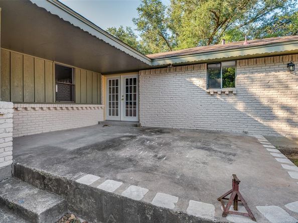 1287  Whispering Trail , Dallas Texas 75241