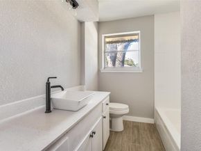 1287  Whispering Trail , Dallas Texas 75241