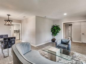 1287  Whispering Trail , Dallas Texas 75241