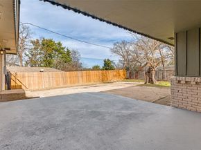 1287  Whispering Trail , Dallas Texas 75241