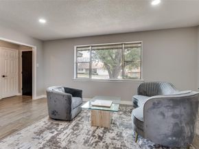 1287  Whispering Trail , Dallas Texas 75241