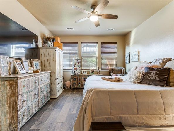 468  Darlington Trail , Fort Worth Texas 76131