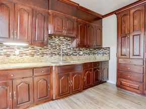 644 N Tyler Street , Dallas Texas 75208