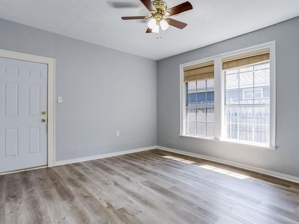 644 N Tyler Street , Dallas Texas 75208