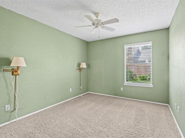 1125  Forest Creek Street , Benbrook Texas 76126