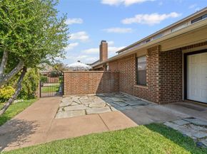 1125  Forest Creek Street , Benbrook Texas 76126
