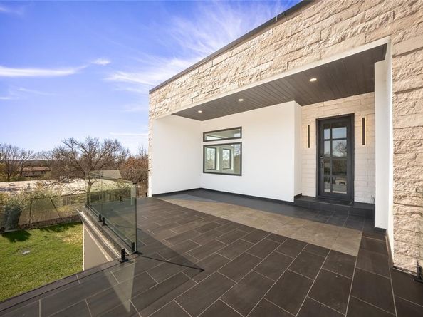 4732  Villa Terrace , Fort Worth Texas 76116
