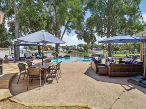 328  Leeward Circle , Azle Texas 76020