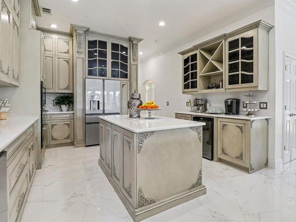 328  Leeward Circle , Azle Texas 76020