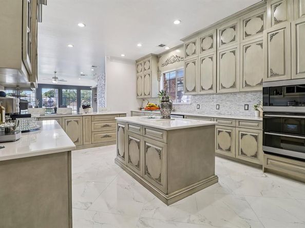 328  Leeward Circle , Azle Texas 76020